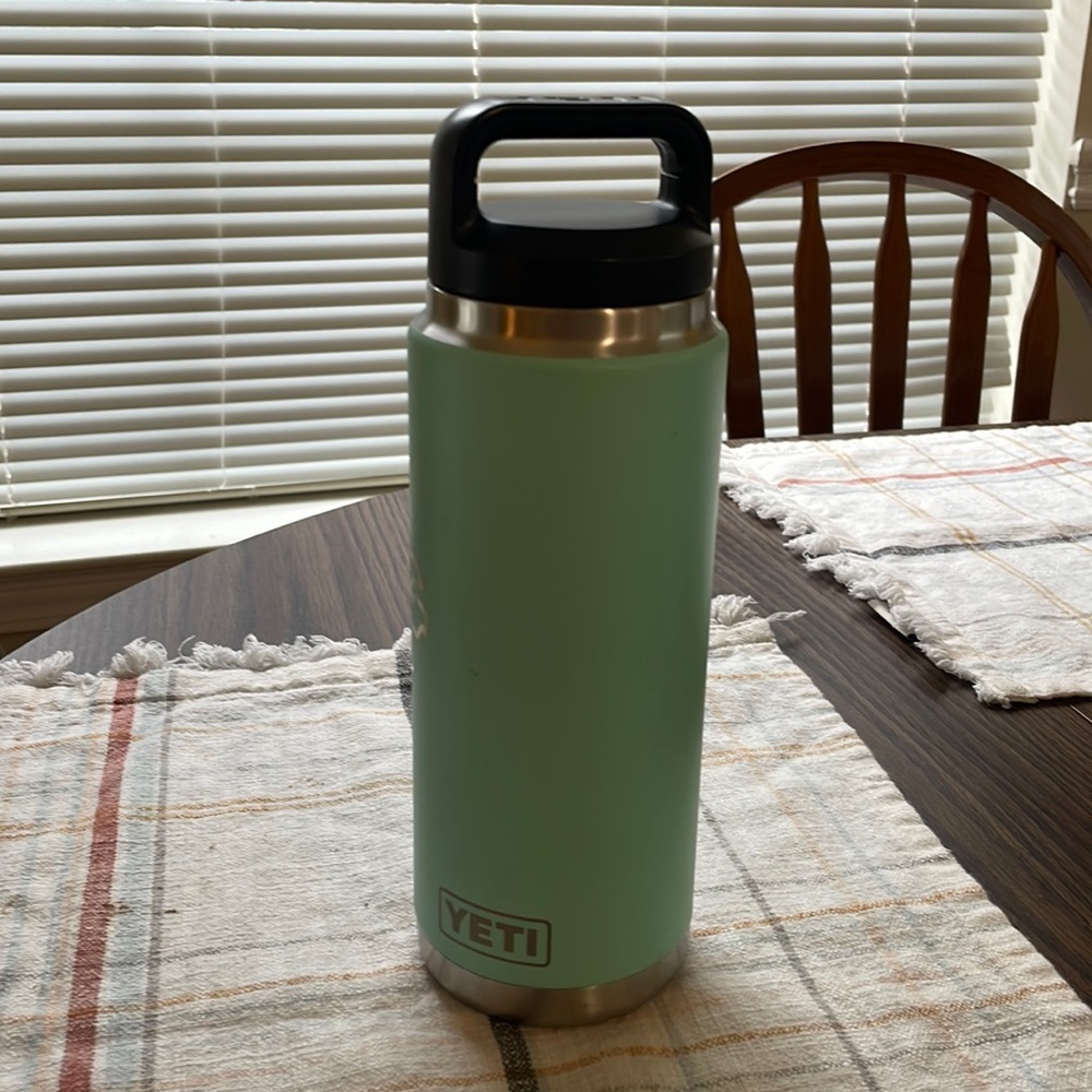 26oz Teal Yeti Cup